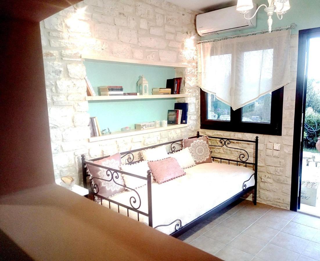 Stone Studio In Nature With View To Corfu Town! Evropouloi Екстер'єр фото